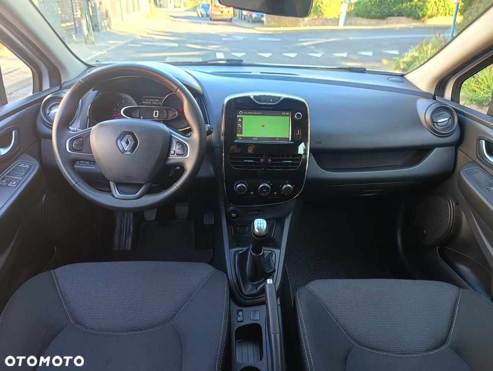 Renault Clio (Energy) dCi 90 Start & Stop INTENS - 12