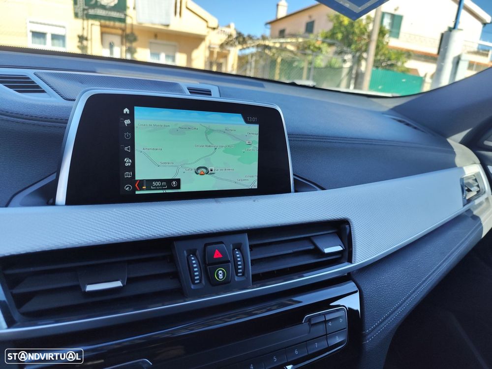 BMW X2 18 d sDrive Auto X Pack M - 24