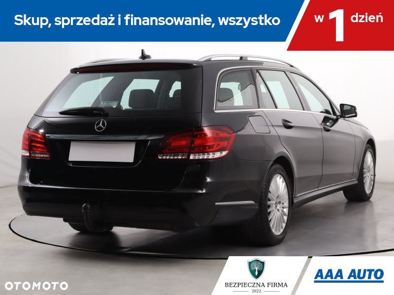 Mercedes-Benz Klasa E - 6