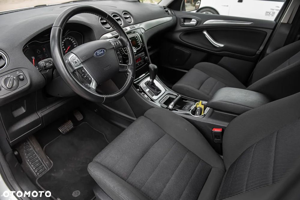 Ford S-Max 2.0 EcoBoost Titanium - 15