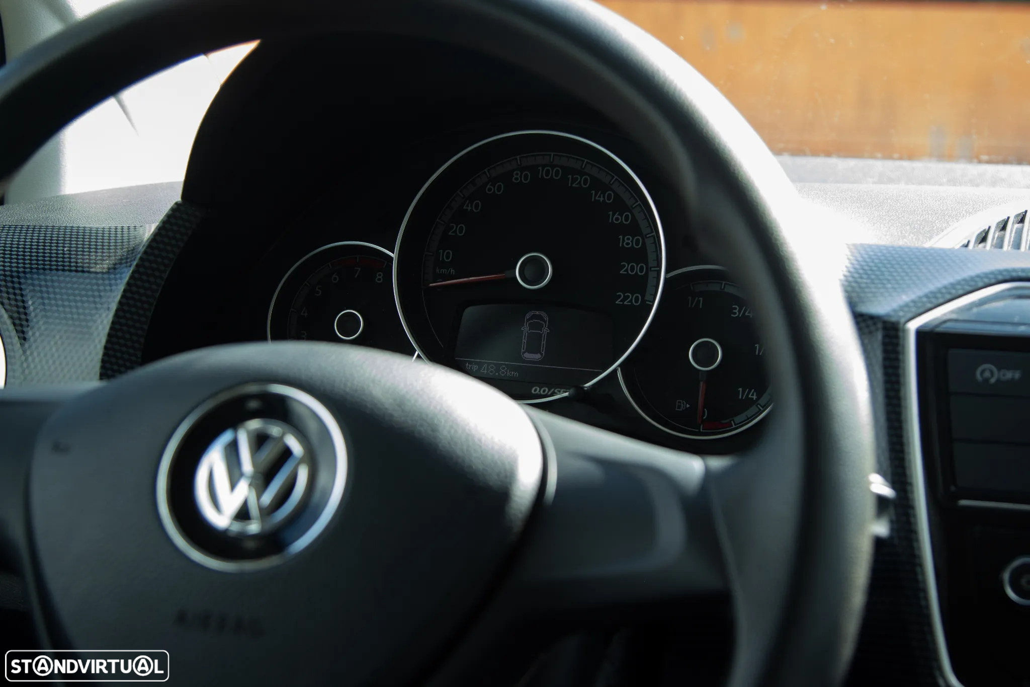 VW Up! 1.0 BMT Move - 4