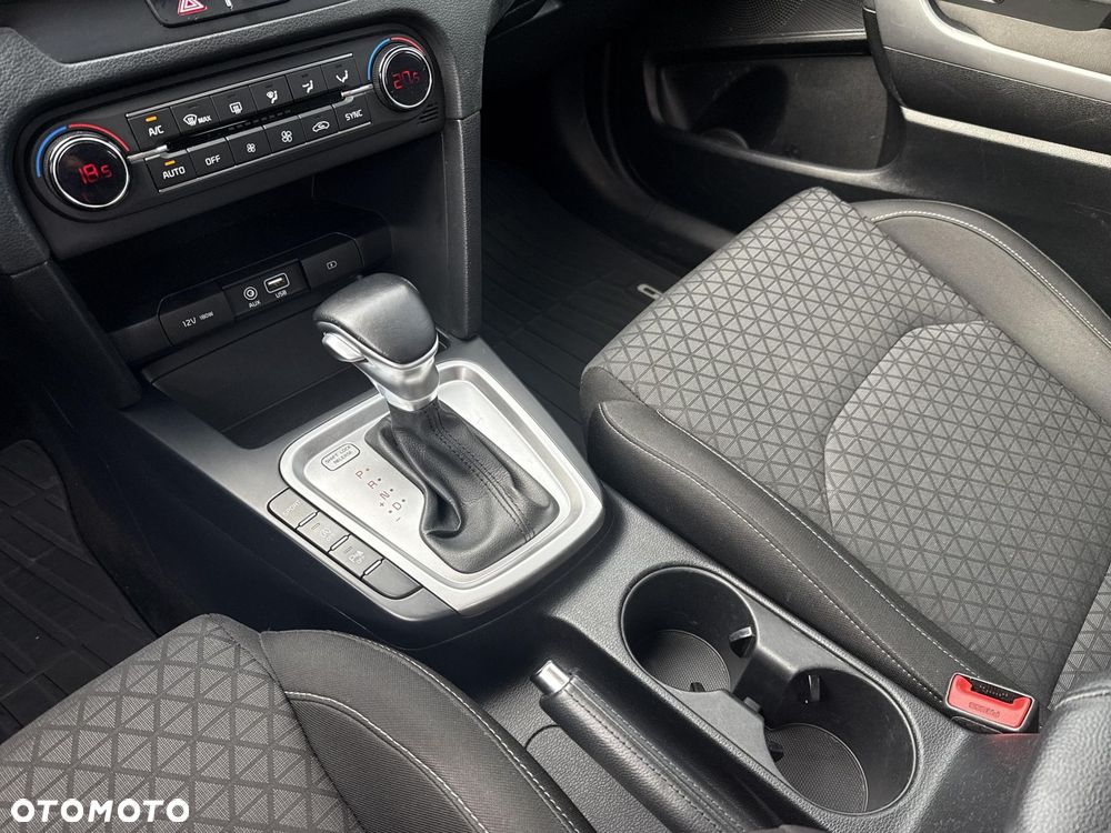 Kia Ceed 1.4 T-GDI M DCT - 25