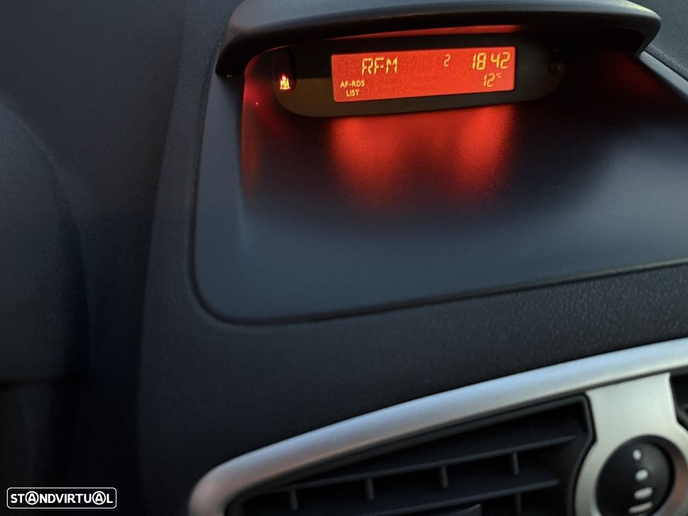 Renault Clio Break 1.2 16V Dynamique - 20