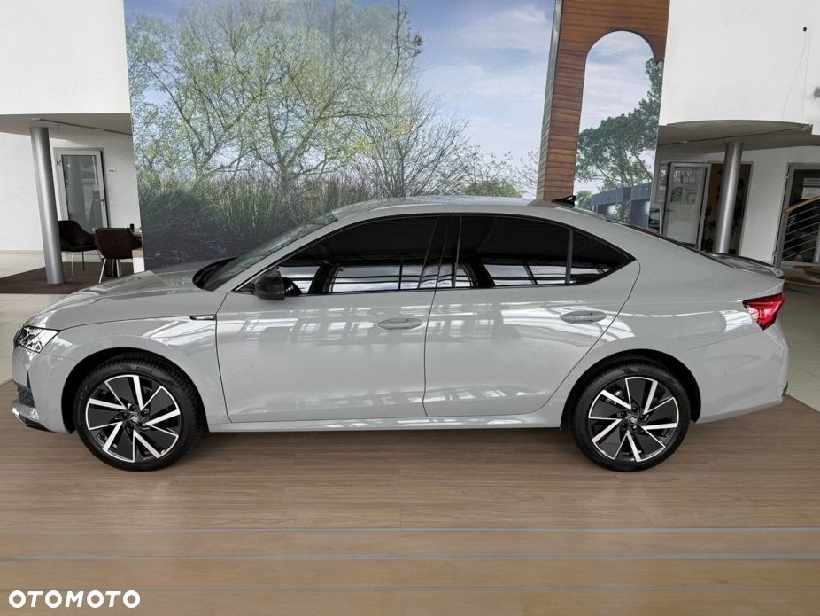 Skoda Octavia 1.5 TSI mHEV Sportline DSG - 5