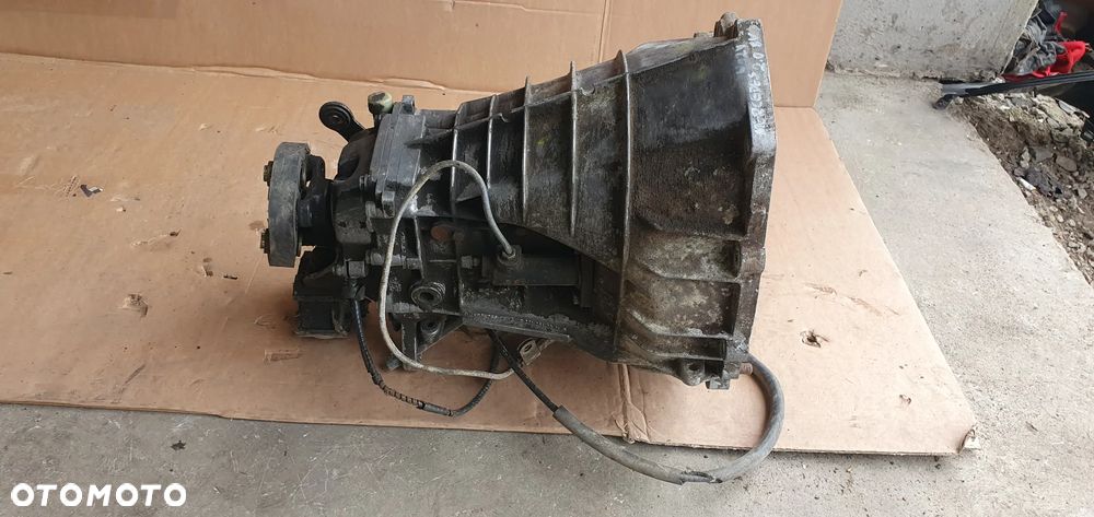 Skrzynia biegów manualna Mercedes W123 W124 W201 190 R2012610001 2012600201 - 2