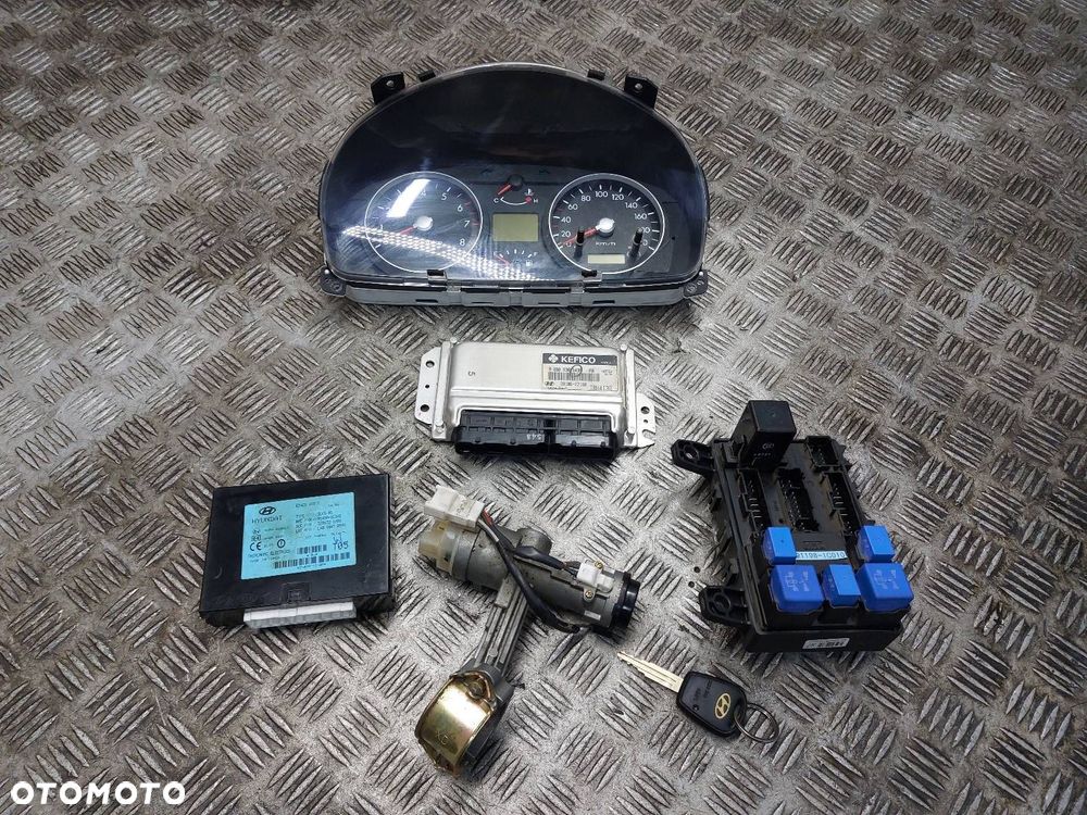 ZESTAW STARTOWY HYUNDAI GETZ I 1.3 12V 39106-22160 95400-1C300 - 1