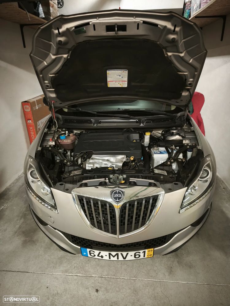 Lancia Delta 1.6 M-Jet Platino - 2