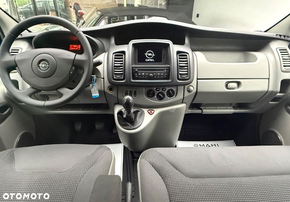 Opel Vivaro - 21