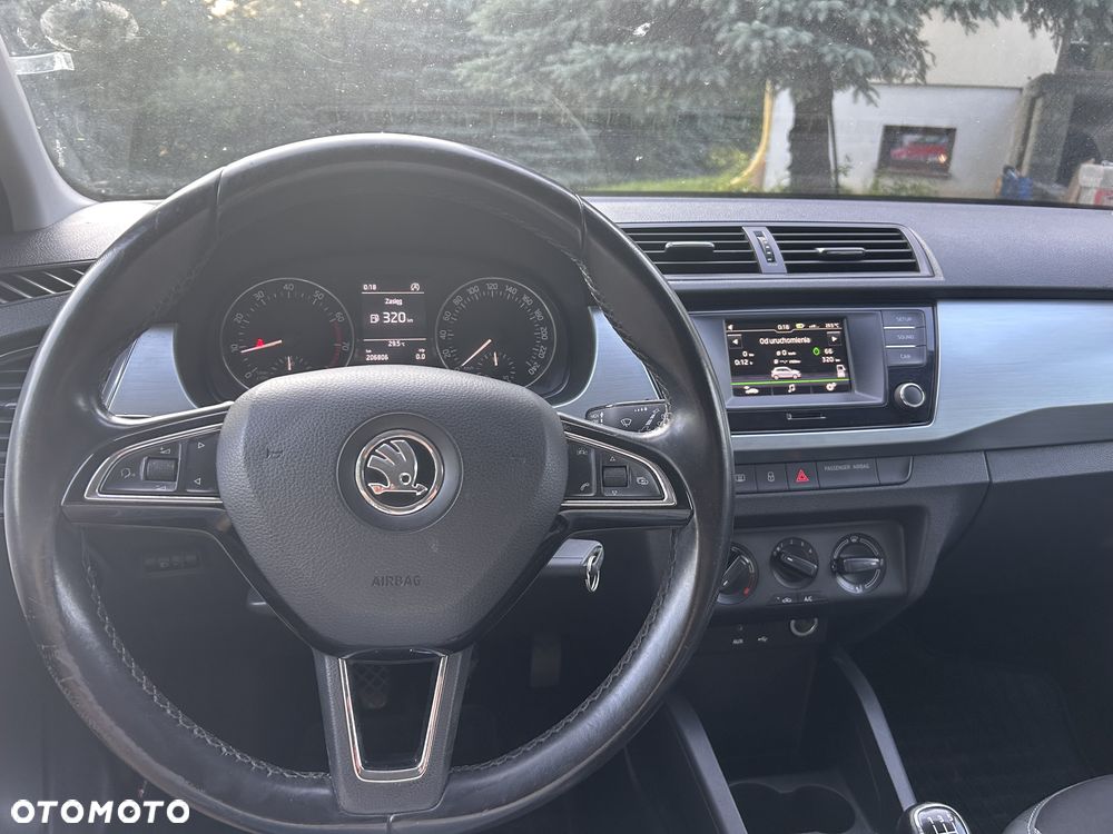 Skoda Fabia 1.0 Ambition - 8