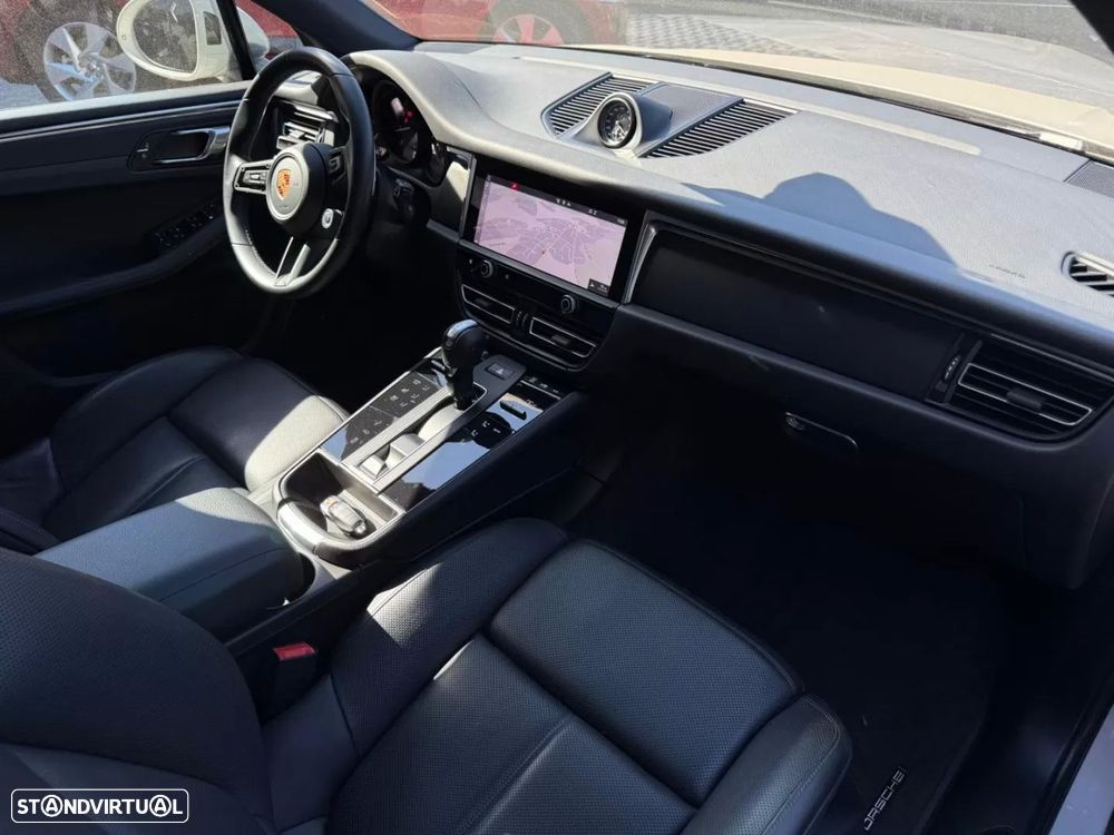 Porsche Macan Standard - 18