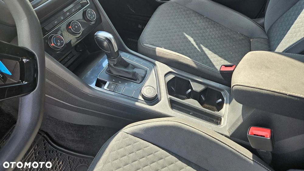 Volkswagen Tiguan - 18