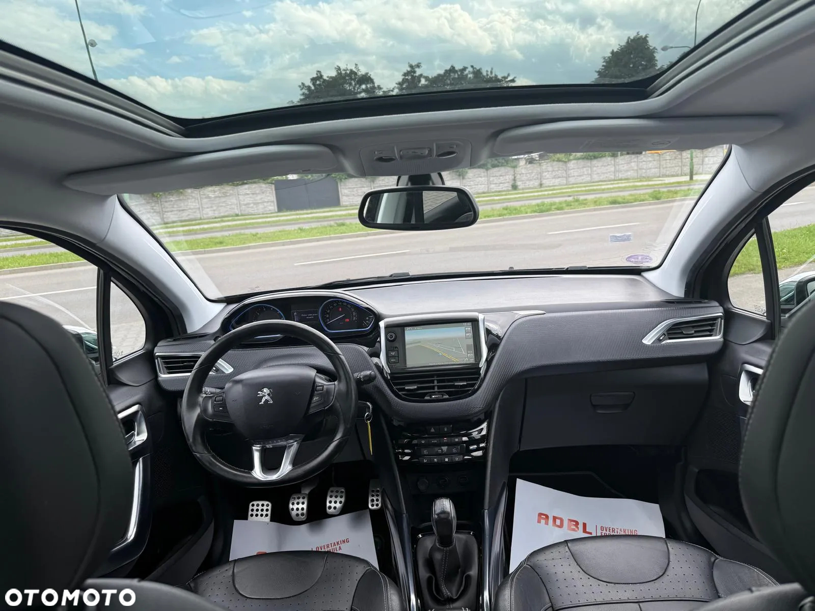 Peugeot 2008 120 VTI Allure - 9