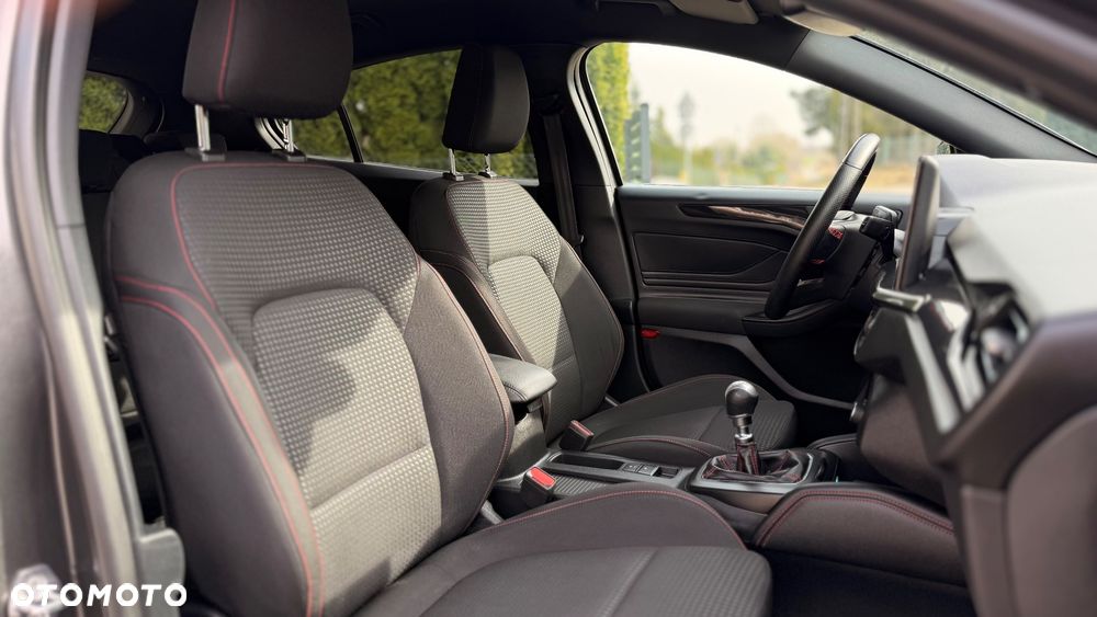 Ford Focus ver-1-0-ecoboost-mhev-st--line - 21