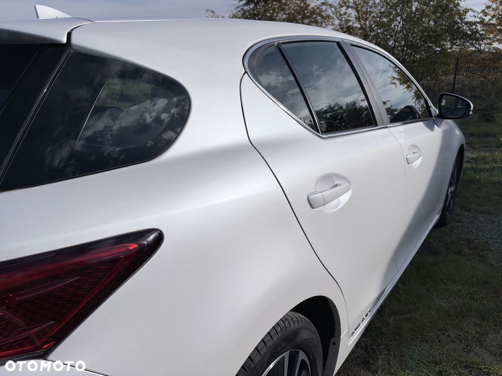 Lexus CT - 6