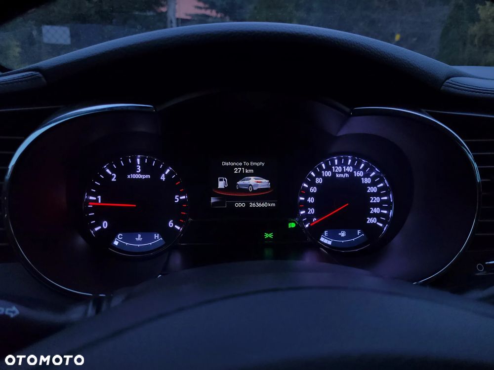 Kia Optima - 17