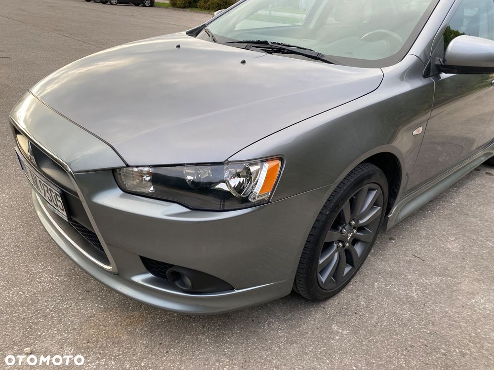 Mitsubishi Lancer - 38