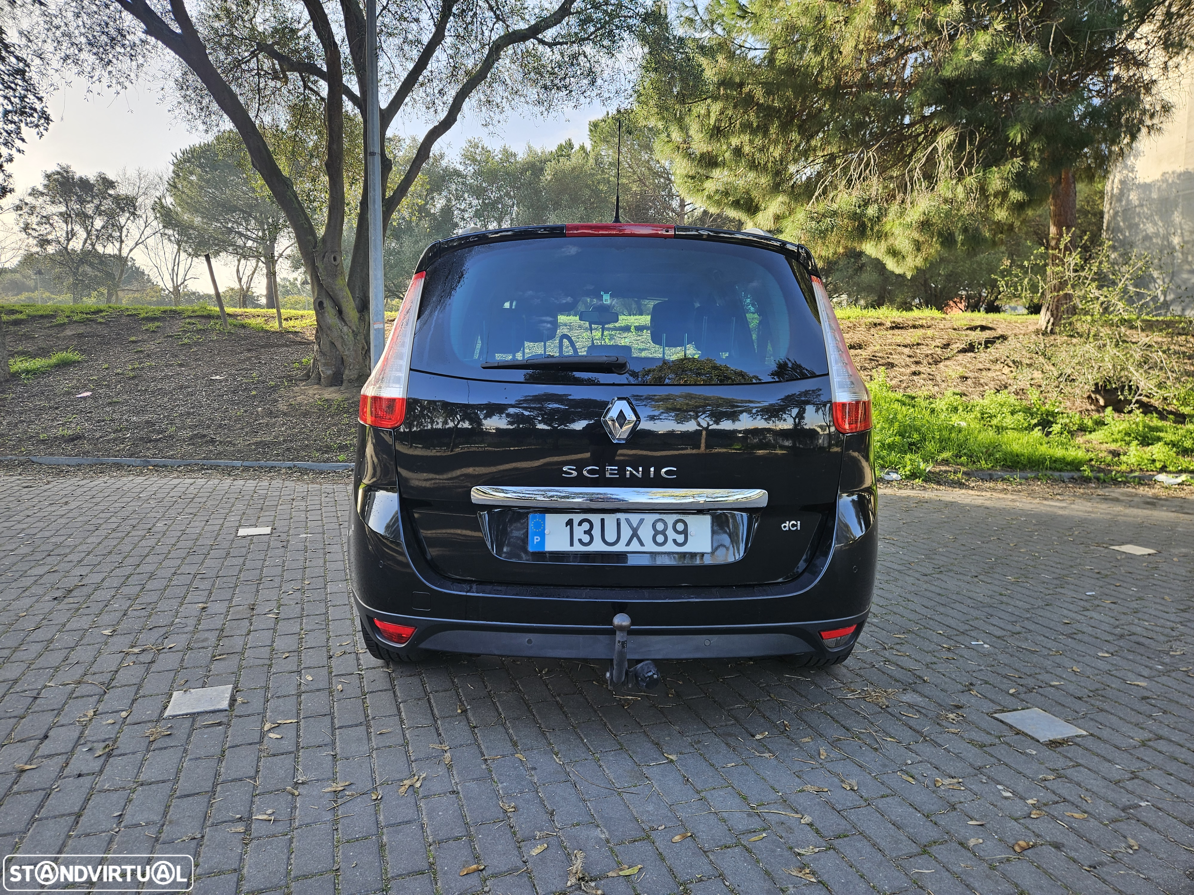 Renault Grand Scénic 1.6 dCi Bose Edition SS - 4