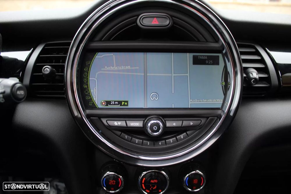 MINI 5 Portas Cooper D Seven Chili - 11