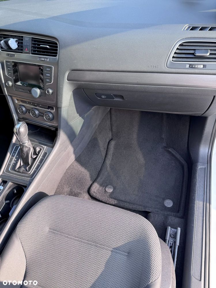 Volkswagen Golf VII 1.4 TSI BMT Comfortline DSG - 12