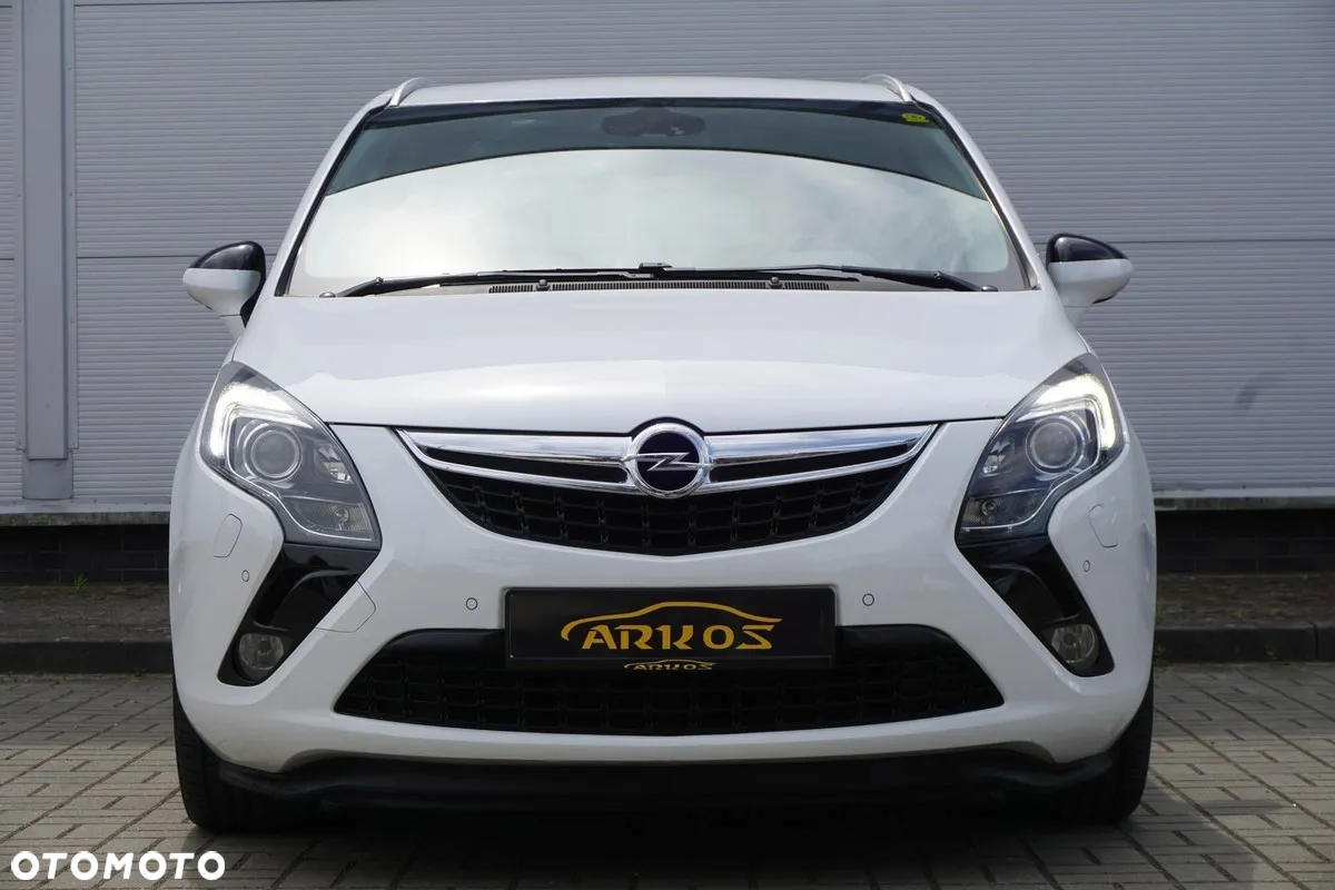 Opel Zafira - 10
