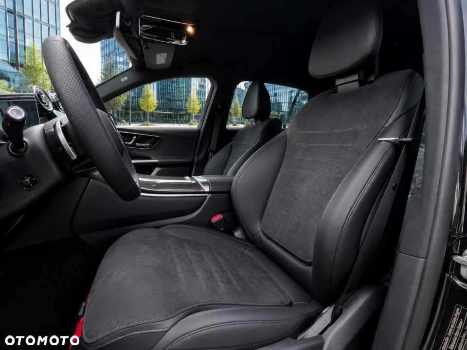 Mercedes-Benz GLC - 4