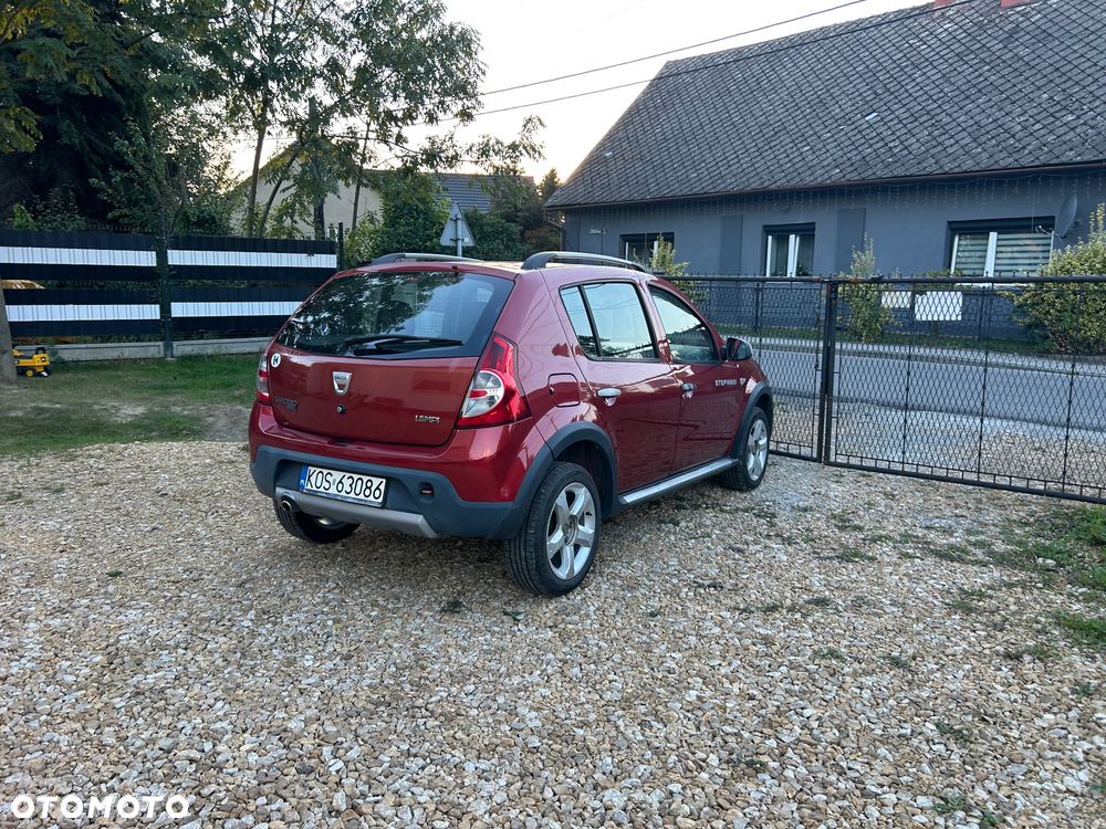Dacia Sandero 1.6 Hi-Flex - 27