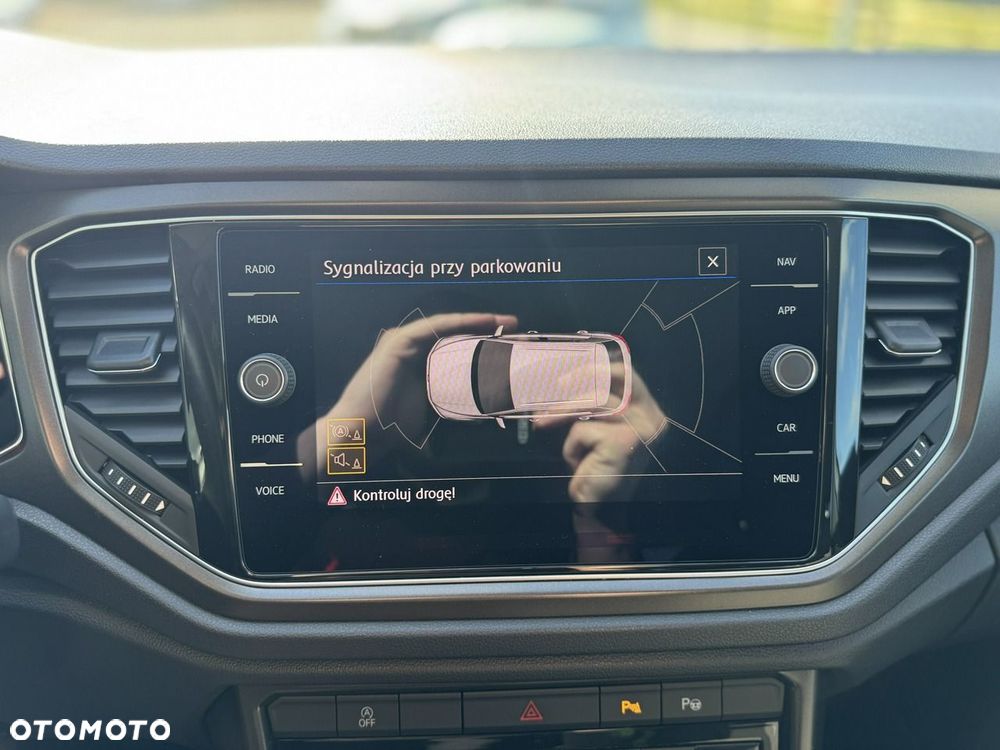 Volkswagen T-Roc - 26