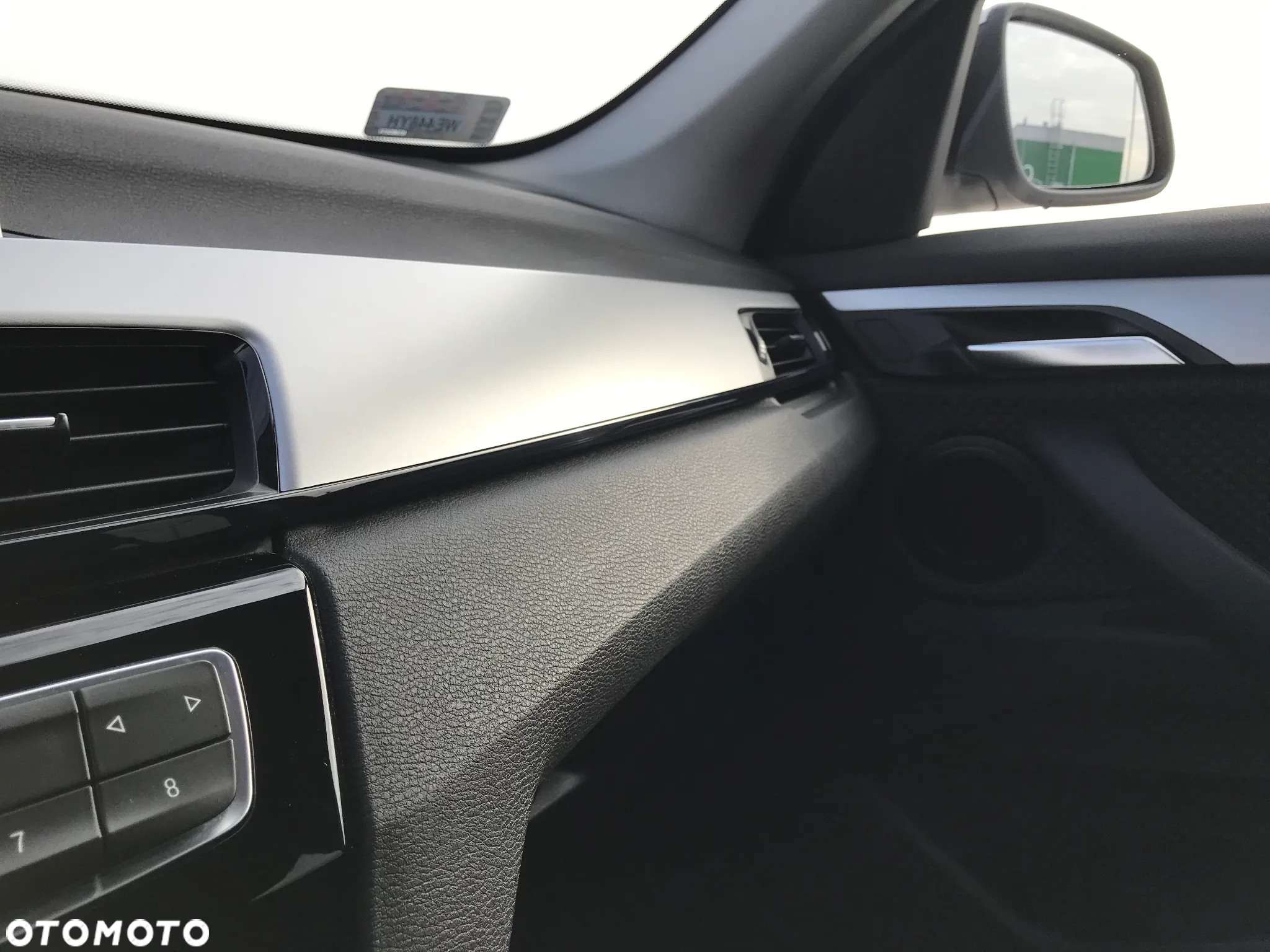 BMW X1 sDrive18i Business Edition - 36