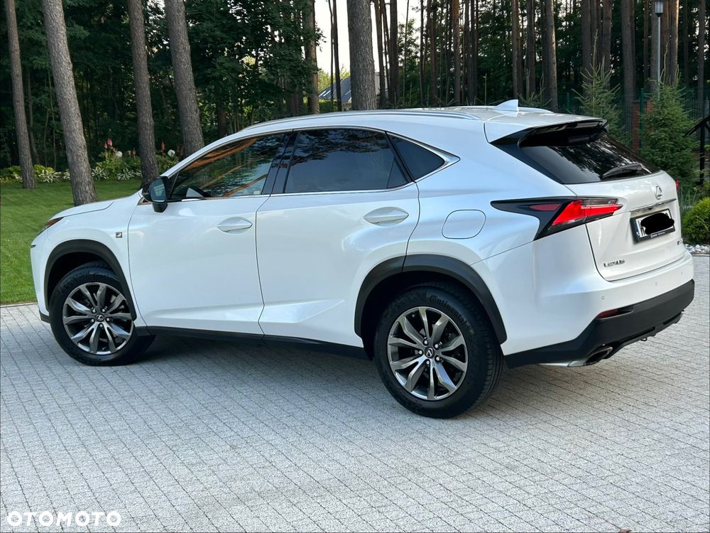 Lexus NX 200t F Sport AWD - 2
