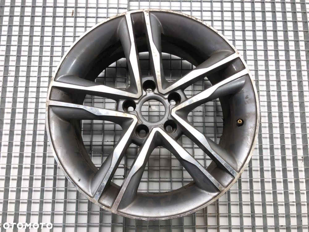 FELGA ALUMINIOWA 17 7.5J 5X112 ET35 ŚRODEK CENTR, 66.6 - 260.00 PLN - AUDI A4 B8 Avant (8K5) 2007 - - 1