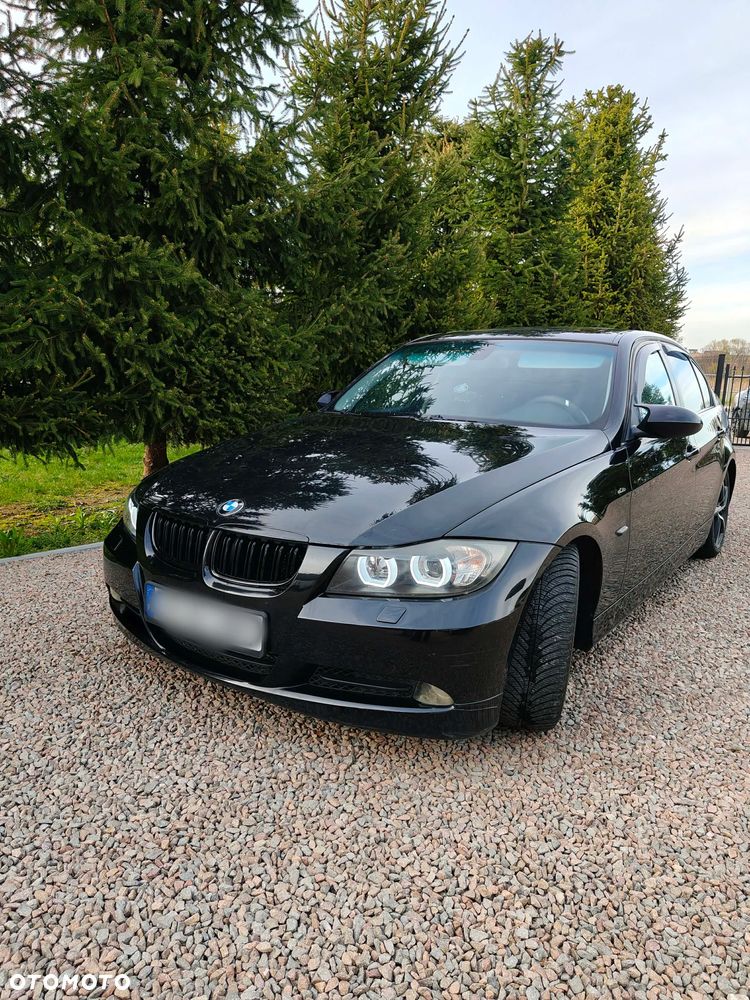 BMW Seria 3 320i - 10