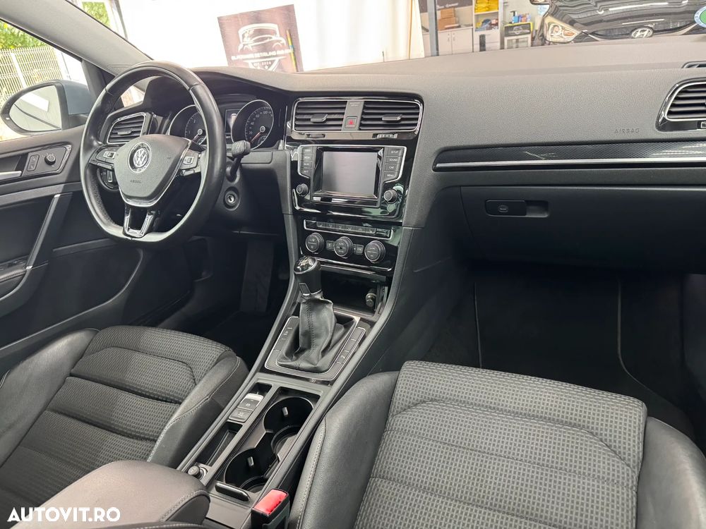 Volkswagen Golf 2.0 TDI (BlueMotion Technology) Highline - 19
