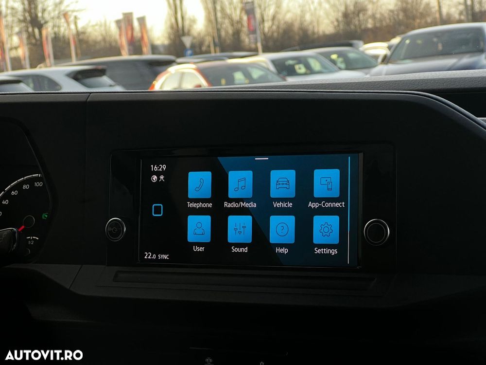 Volkswagen Caddy - 11