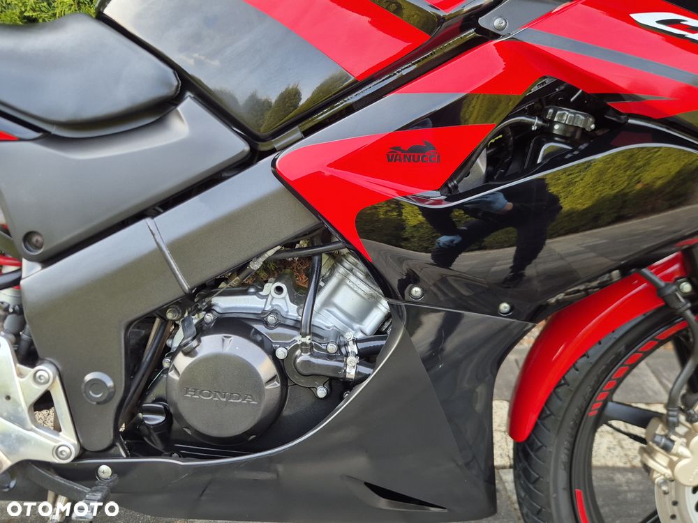 Honda CBR - 17