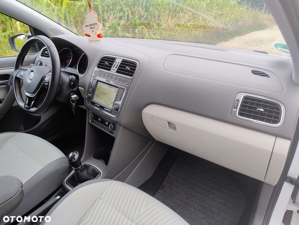 Volkswagen Polo 1.2 TSI Blue Motion Technology FRESH - 9
