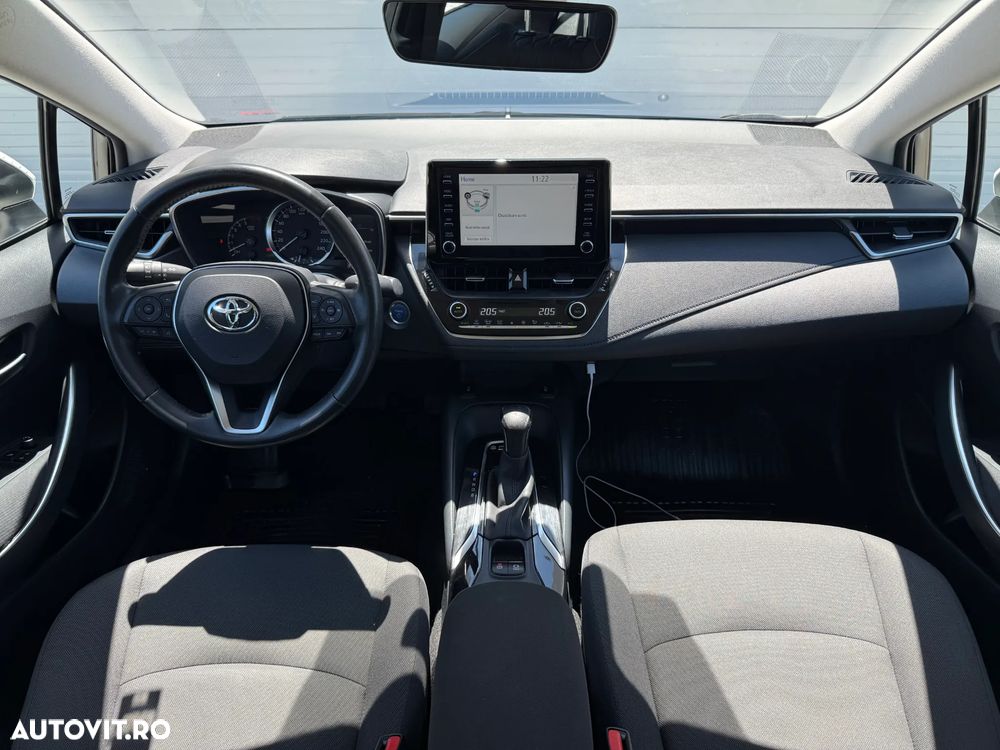 TOYOTA Corolla 2022 — imagine 8