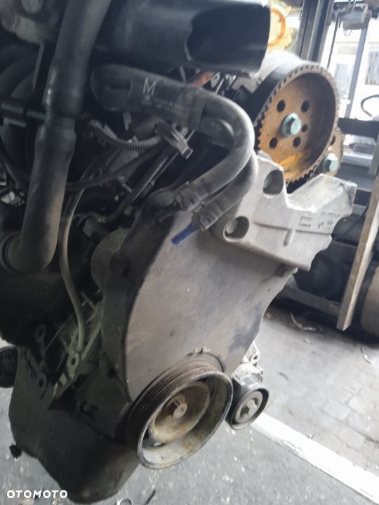 SILNIK GOLF IV 1.4 16V AHW - 4