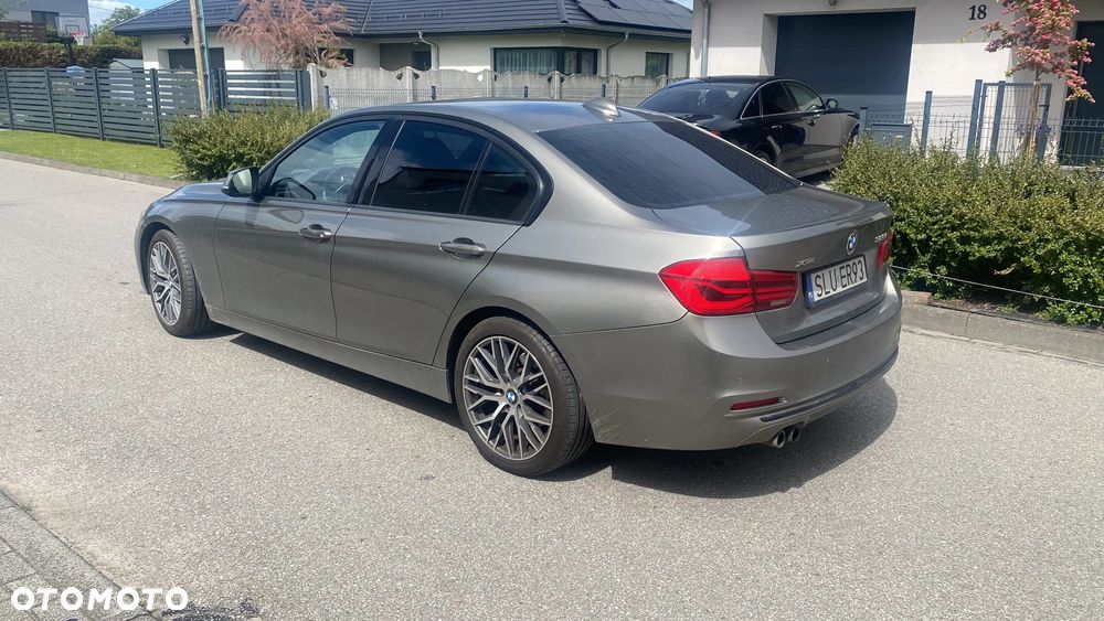 BMW Seria 3 328i xDrive Sport-Aut Sport Line - 12