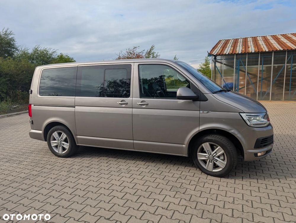 Volkswagen Multivan 2.0 TDI L1 Highline 4Motion DSG - 8