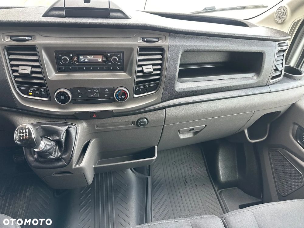 Ford TRANSIT CUSTOM - 20