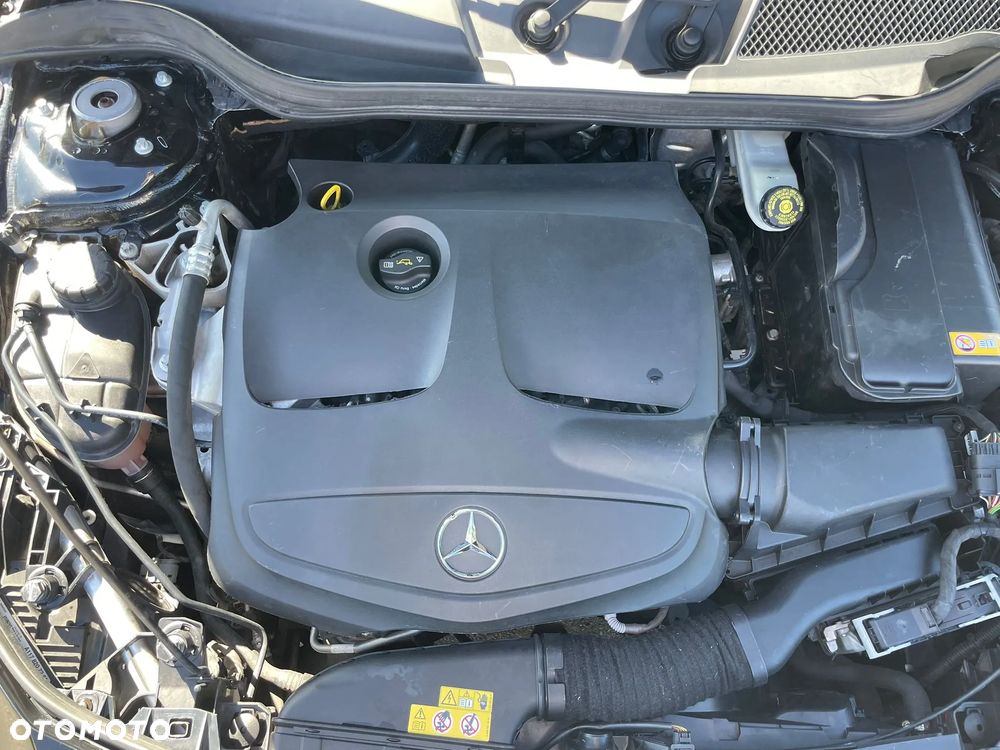 Mercedes-Benz CLA - 16