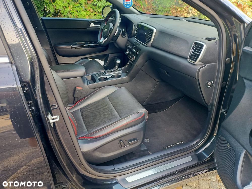 Kia Sportage 2,0 CRDI AWD GT Line - 9