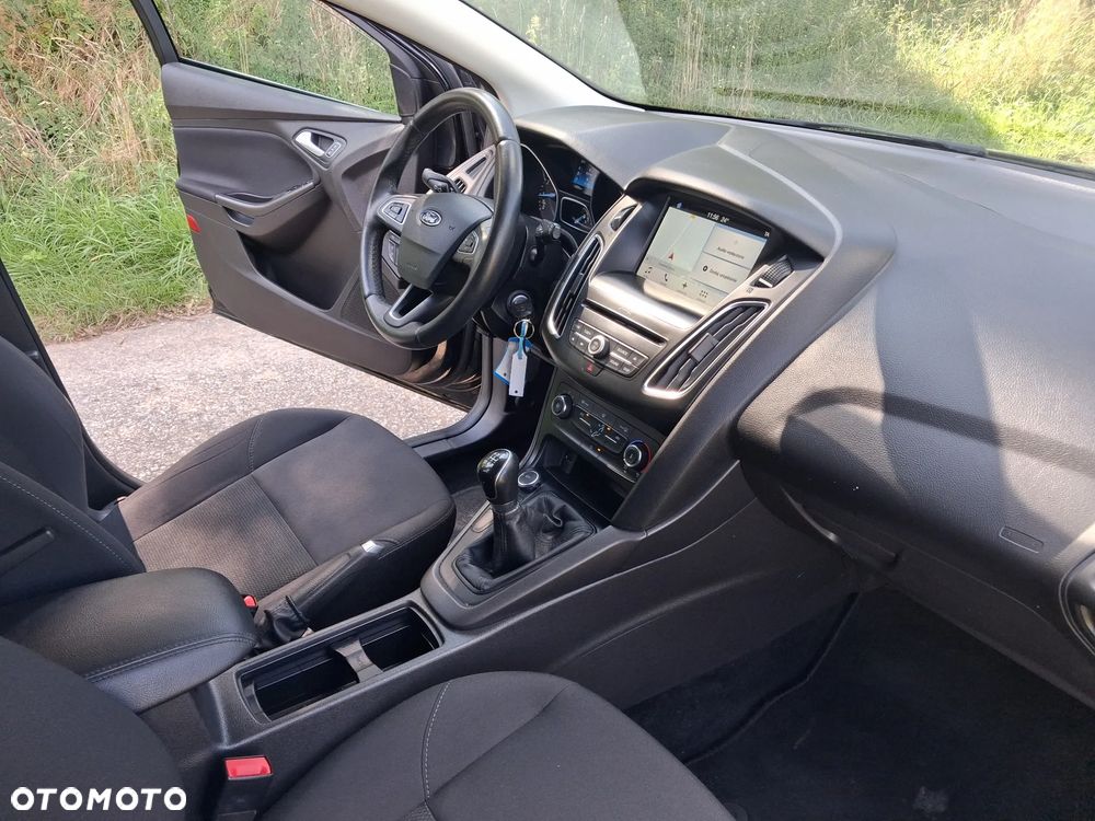 Ford Focus - 14