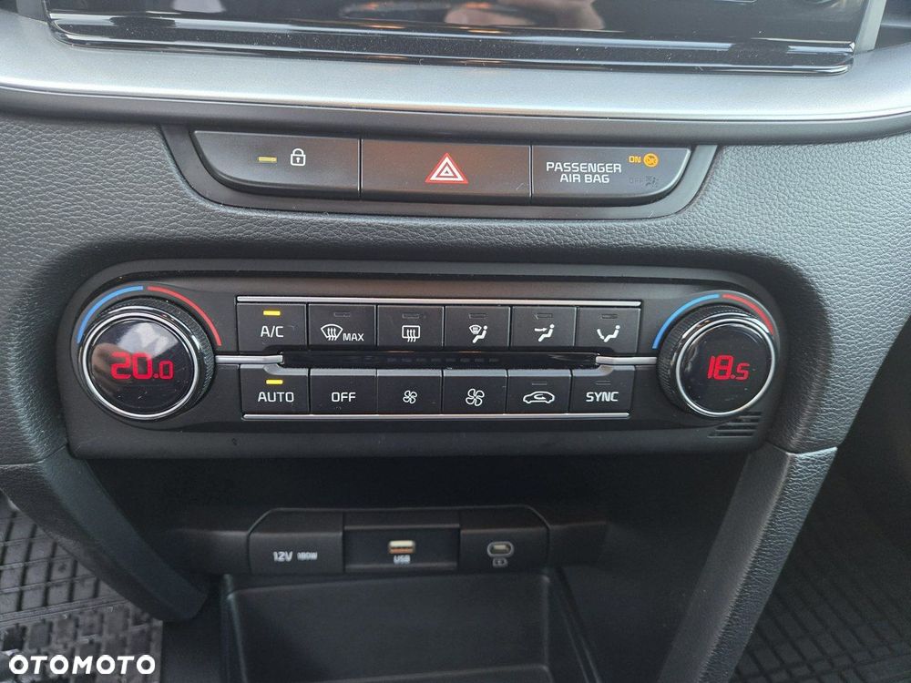 Kia XCeed 1.5 T-GDI M - 15