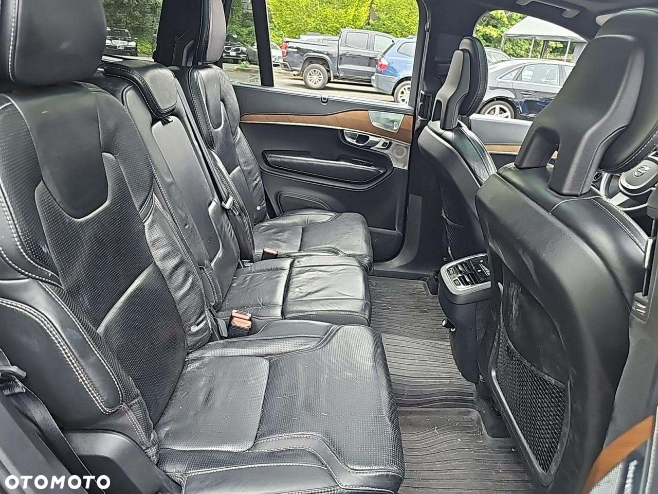 Volvo XC 90 - 18