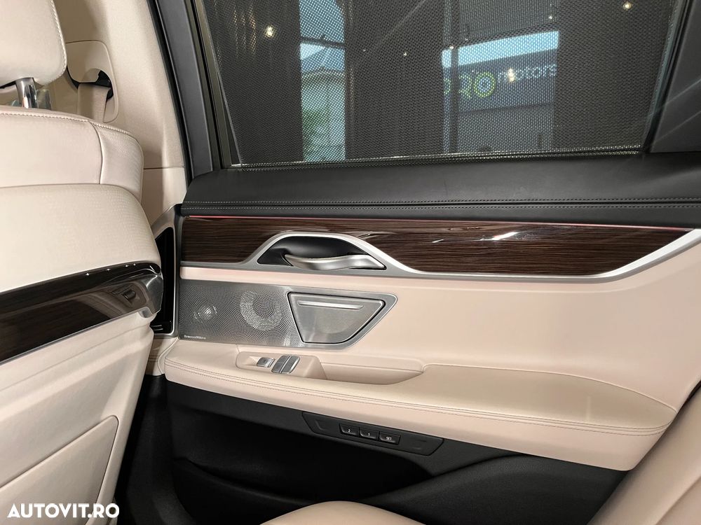 BMW Seria 7 730d xDrive - 21