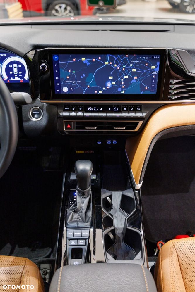 Toyota Camry - 29