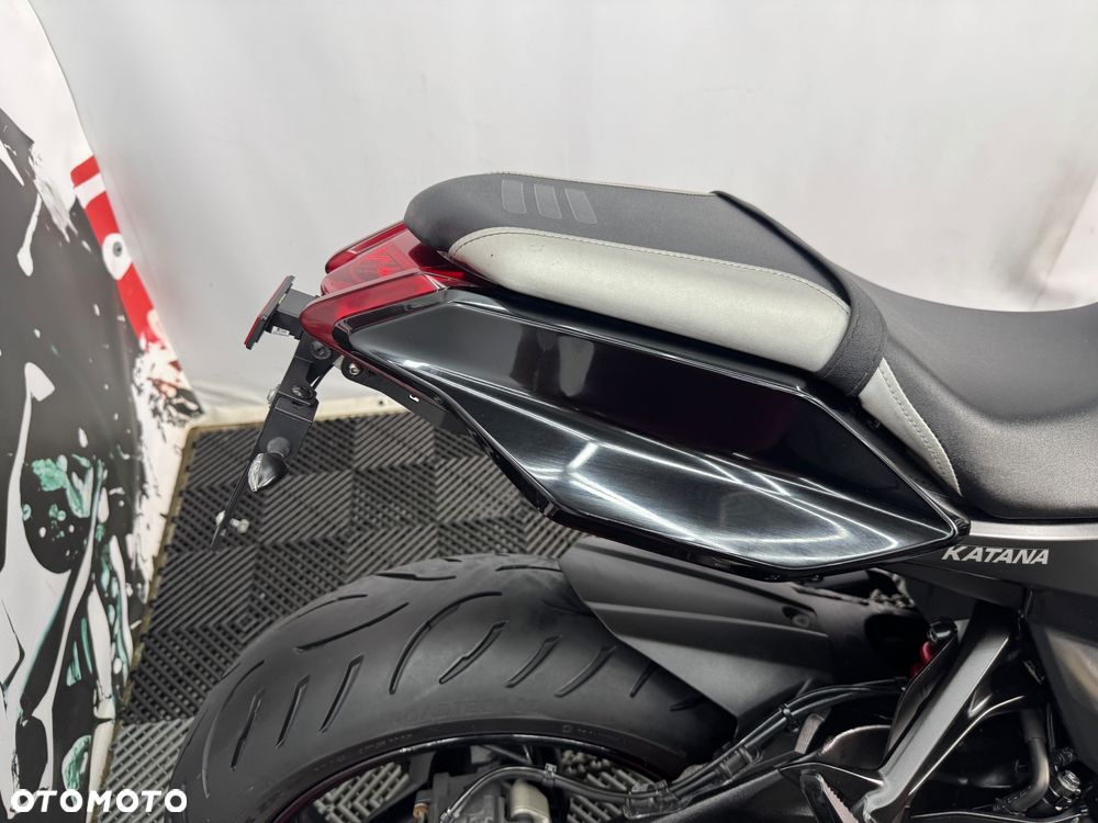 Suzuki GSX - 30