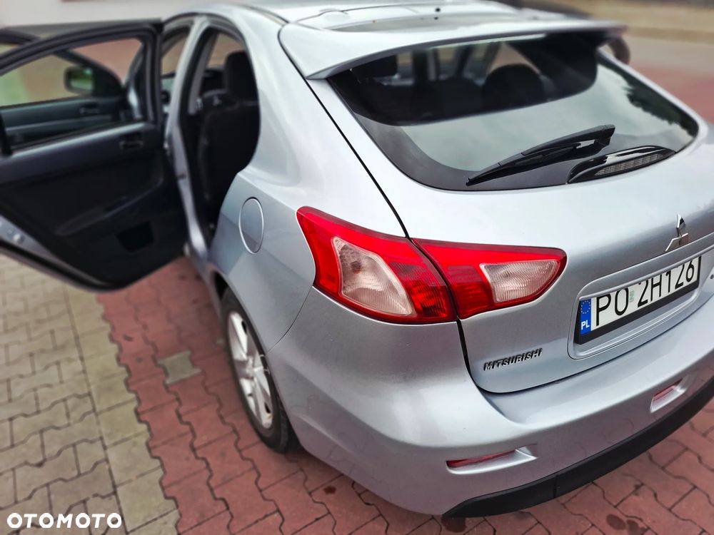 Mitsubishi Lancer 1.5 Inform - 5