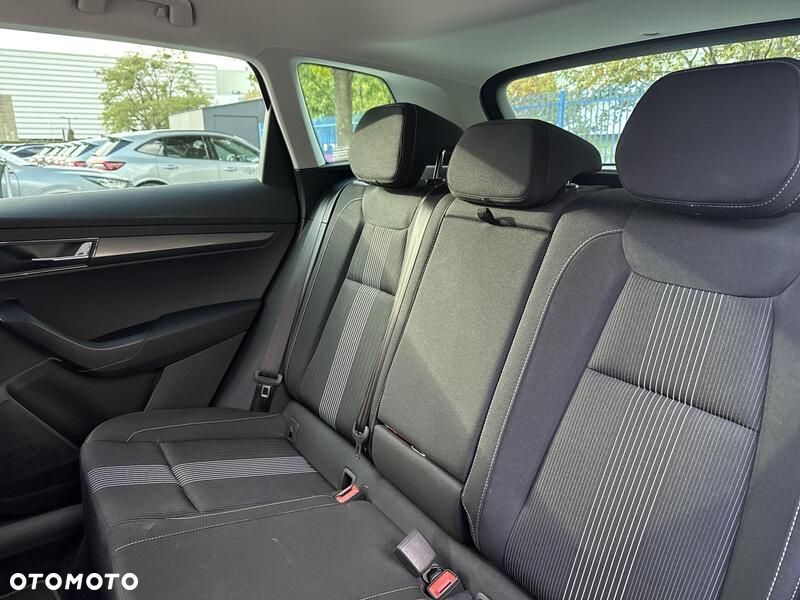 Skoda Karoq 2.0 TDI SCR 4x4 Style DSG - 16